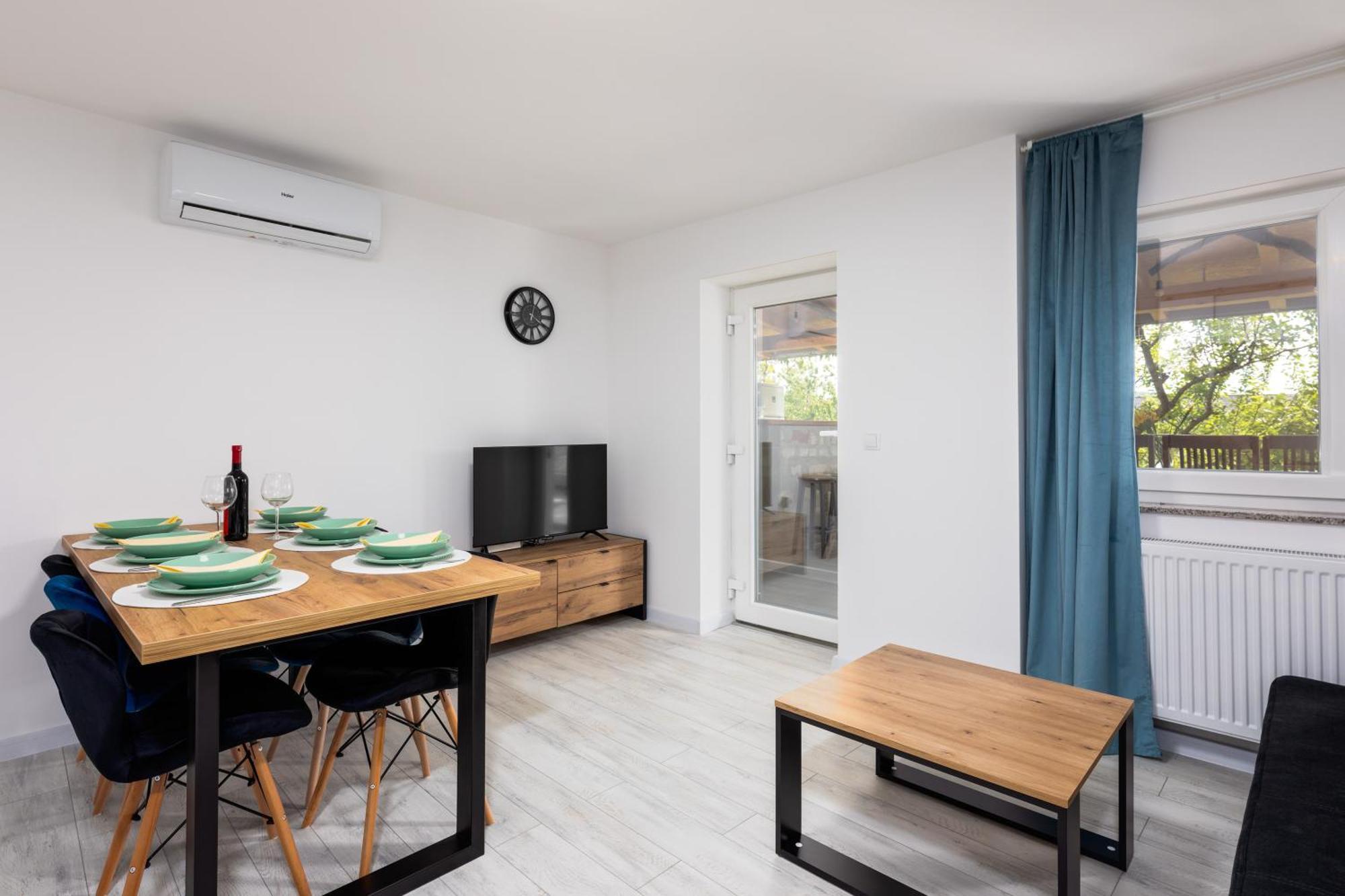 Apartman Grey 슬루니 외부 사진